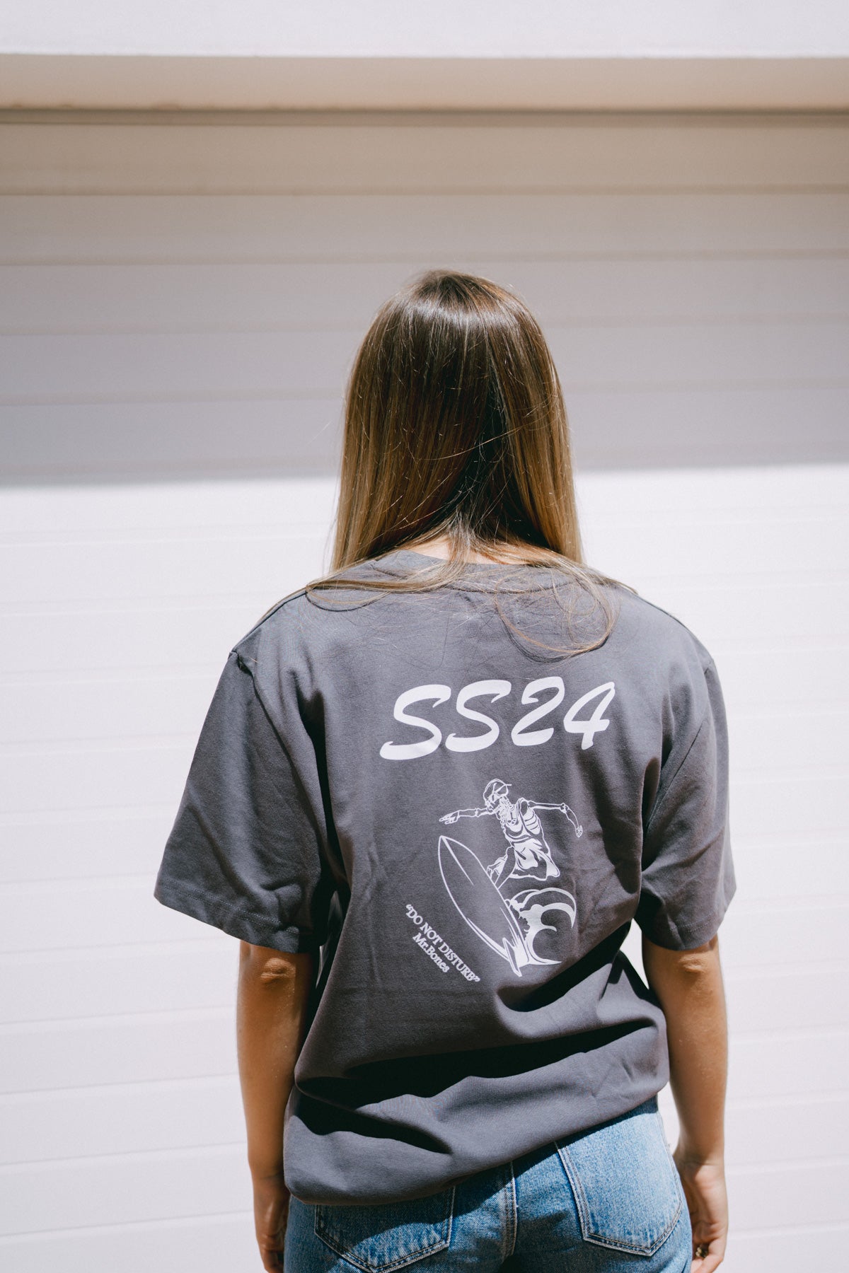 GREY "SURFER" TEE