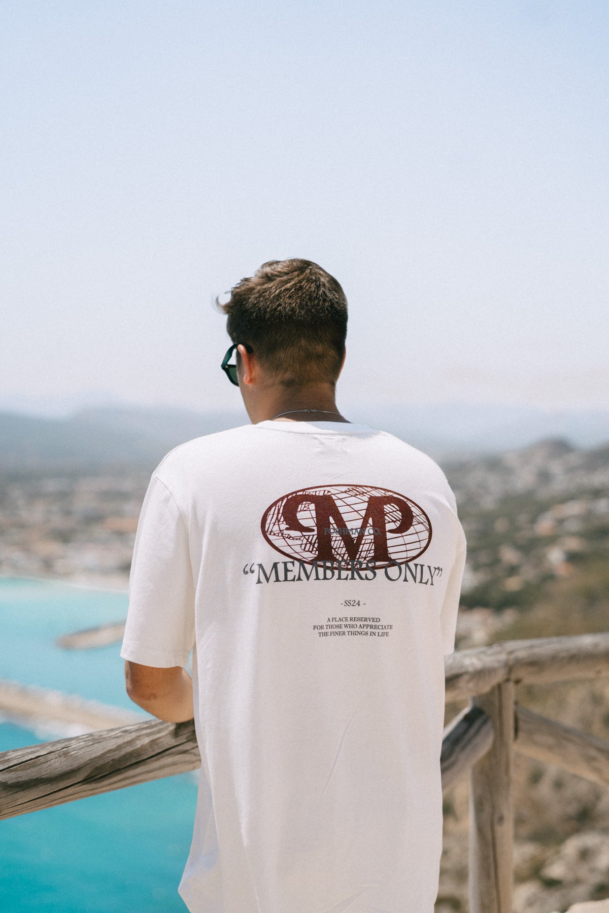 OFF WHITE "WORLD" TEE